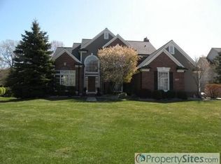 4226 Arcadia Dr, Auburn Hills, MI