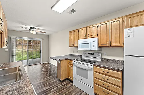 Georgetown Townhomes — Photo 30
