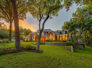 6221 Shady Oaks Ln, Midlothian, TX 76065