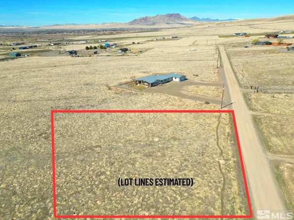 9490 Sabin Dr, Winnemucca, NV 89445