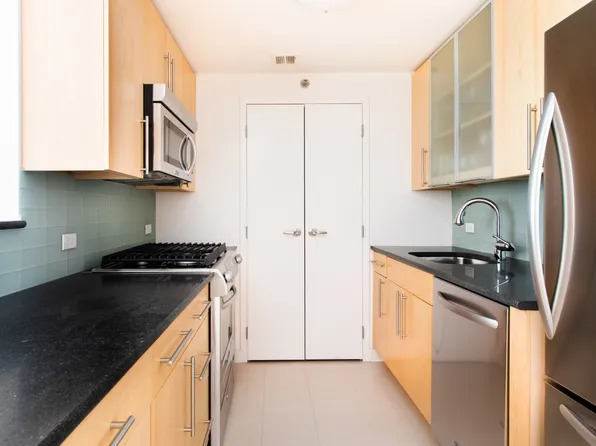 40 West 116th Street image 5 of 14