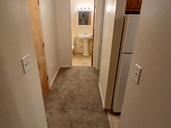 132 Imperial Ct APT 5