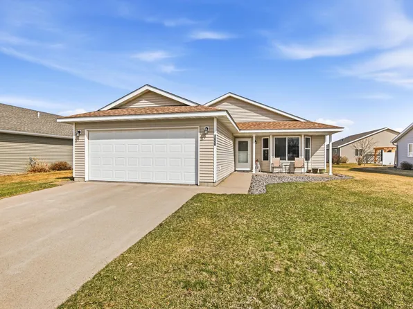 6737 22nd Street Loop N, Saint Cloud, MN 56303