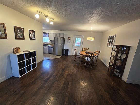 4th image of 13 Eastwood Dr Lot 304