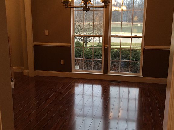 4th image of 4170 Jenee Dr