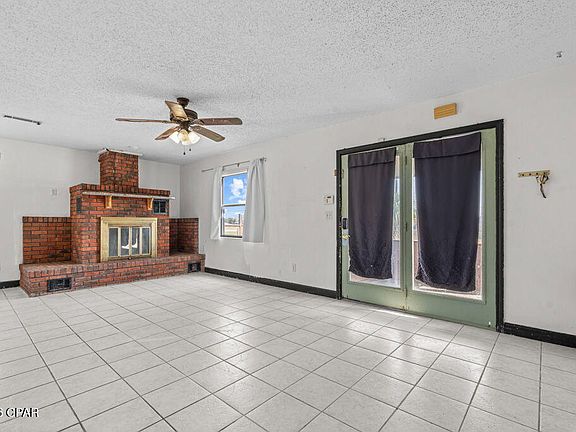 4th image of 403 Transmitter Rd