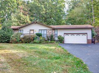604 Golden Harvest Rd, Knoxville, TN 37934