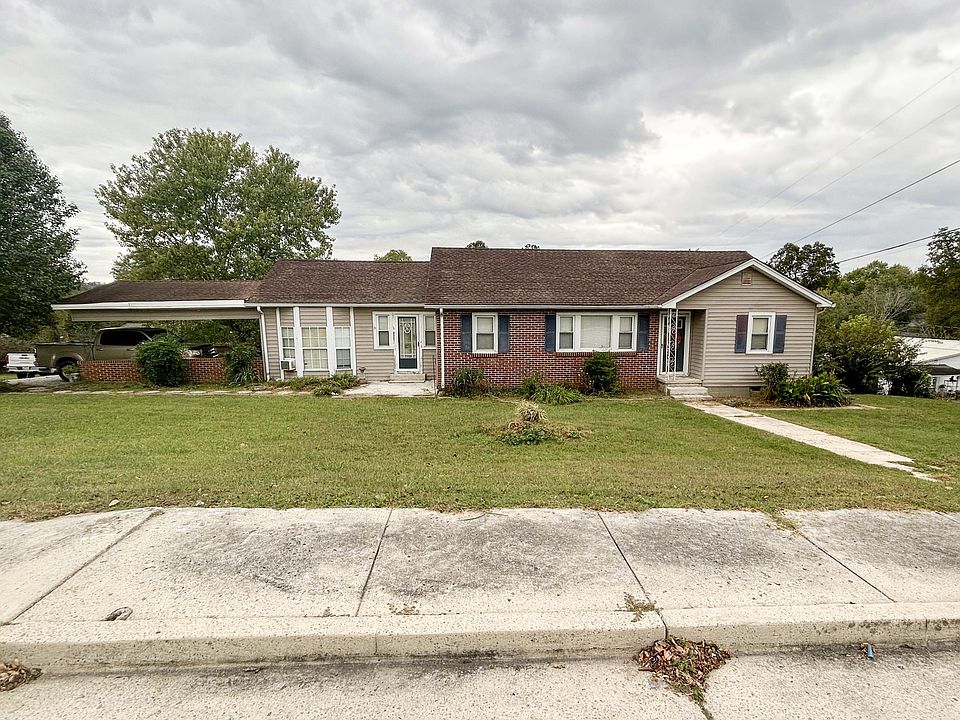 1st image of 420 S McCrary St