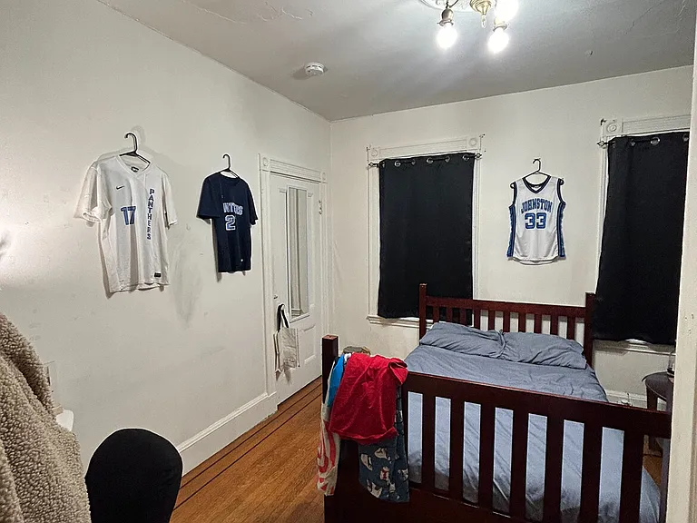 17 Hillside St #1 — Photo 8