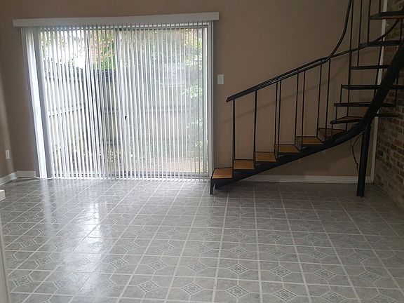 3rd image of 97 N Belvedere Blvd #8