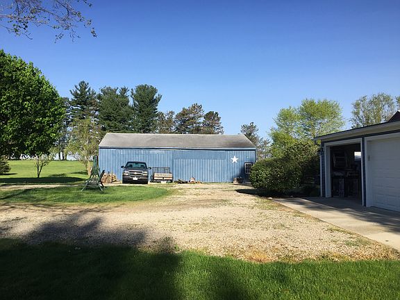 2nd image of 3209 Township Road 30 W