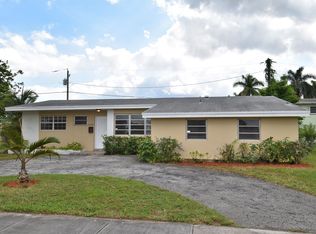 1400 NW 175th Ter, Miami Gardens, FL 33169