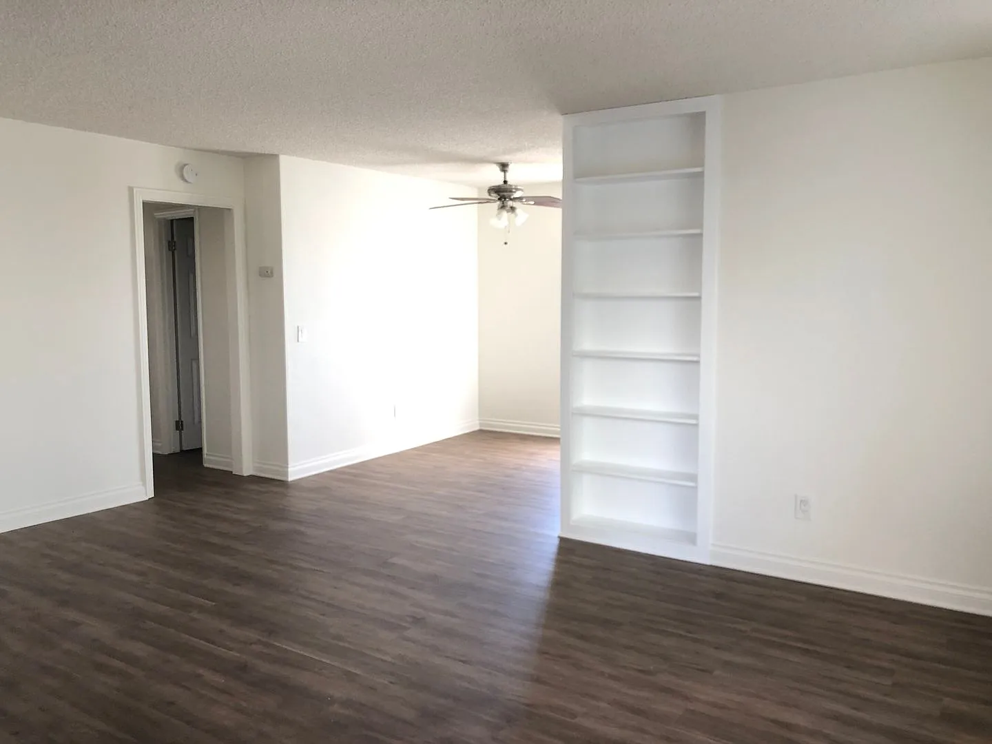 2138 Thomas Ave — Photo 3