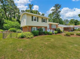 4909 Lakehurst Dr, Fayetteville, NC 28304