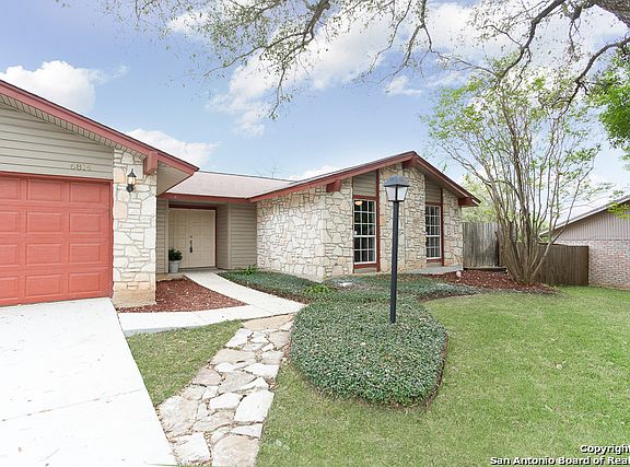 3rd image of 6814 Sand Castle Ln