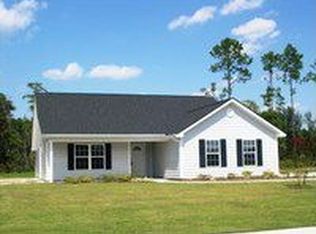 105 Parrish Loop, Hinesville, GA 31313