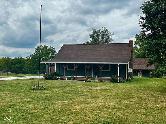 4th image of 2804 S County Road 150 W