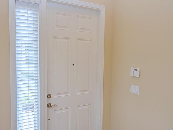 5th image of 11219 SW Winding Lakes Cir