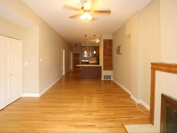 4th image of 3831 N Southport Ave APT 1F