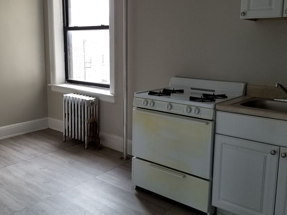 1st image of 33-54 28th St #2