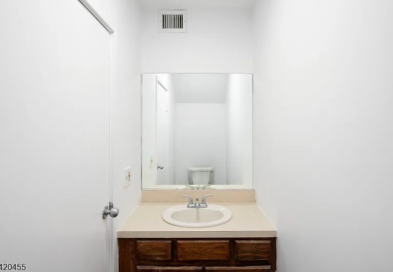 52 E Blackwell St #C — Photo 12