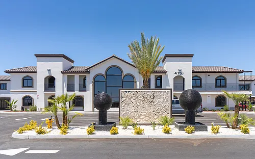 Palazzo Villas Luxury Apartments Photo 1