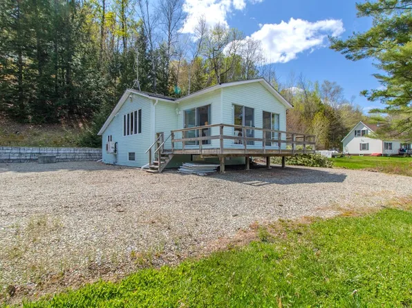 896 South Barton Road, Barton, VT 05822
