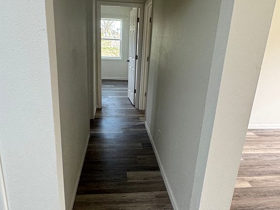 5th image of 307 W McDonald St