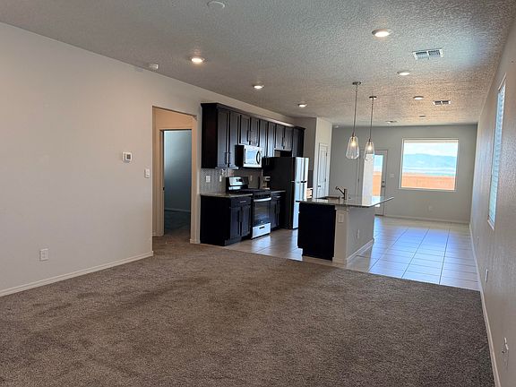 4th image of 1502 Calle Oeste NW