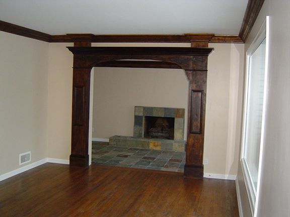 3rd image of 3331 E Kenton Dr