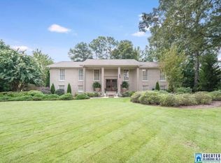 2313 Hunters Cv, Vestavia, AL 35216