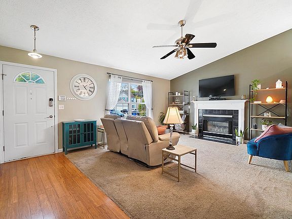 4th image of 2164 Kingscreek Ct