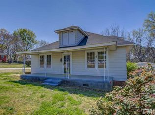 501 W Main St, Clayton, NC 27520