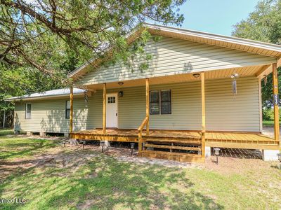 2212 Crossroads Rd, Lucedale, MS, 39452