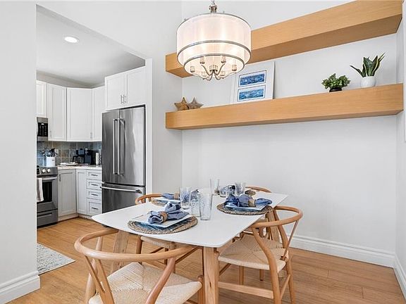 4th image of 198 Hartford Dr #1