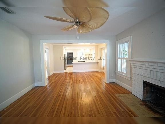 4th image of 1430 1st St N