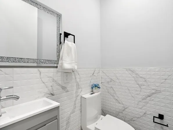 122 Terrace Avenue image 13 of 37