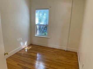 52 Hanson St #2, Somerville, MA 02143