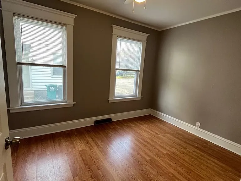82 N State St #1 — Photo 6