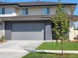 8252 W Fern St, Eagle, ID 83616