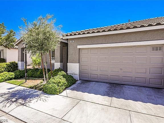 2nd image of 11061 Bandol Pl
