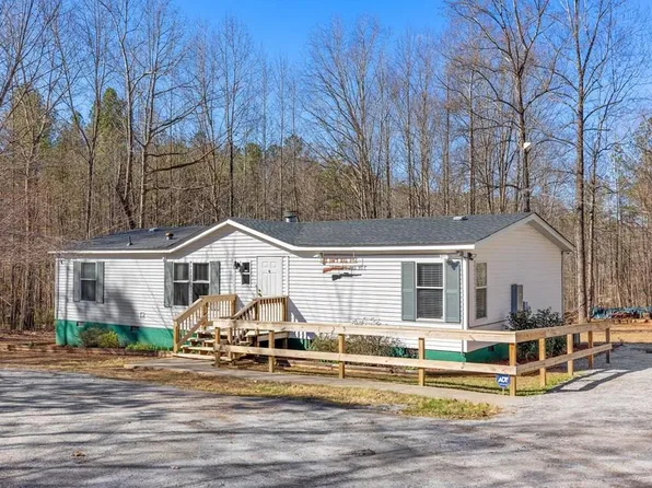 981 Scotts Bottom Rd, Dillwyn, VA 23936