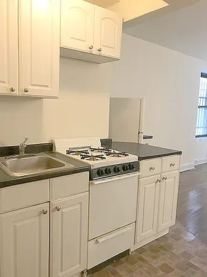 Rented by AJ Clarke | media 19