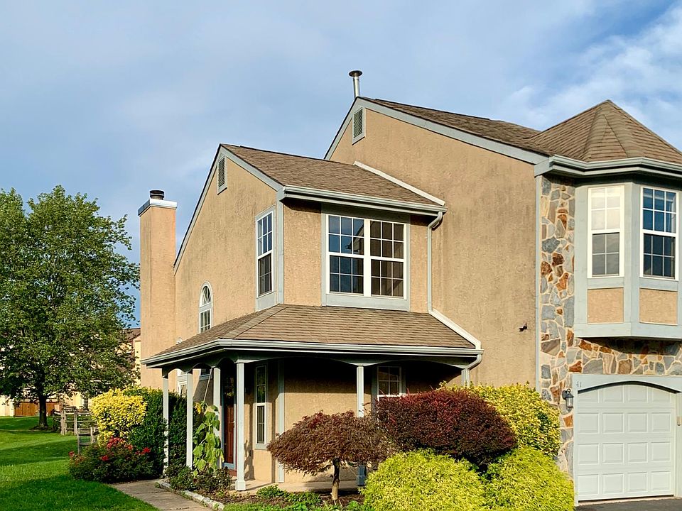 1st image of 41 Sequoia Dr