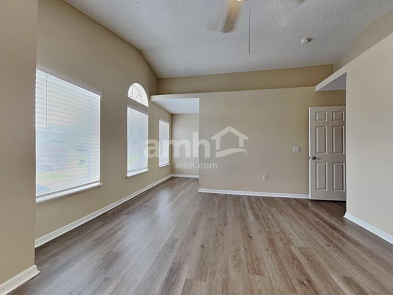 30500 Birdhouse Dr — Photo 9