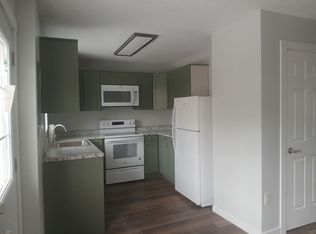 128 S Washington St #B, Saint Croix Falls, WI 54024