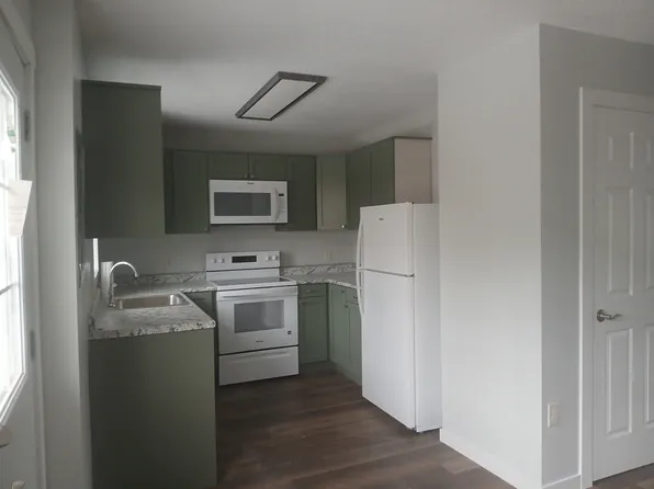 128 S Washington St, Saint Croix Falls, WI