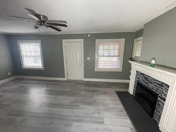 2nd image of 5030 Walrond Ave