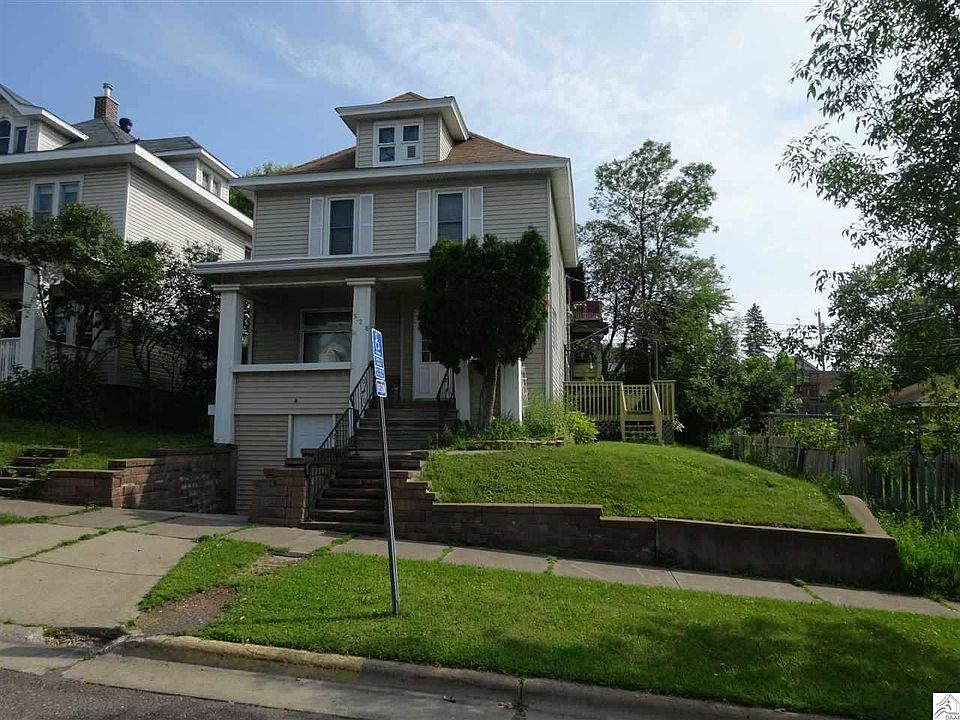 2nd image of 528 N 23rd Ave W