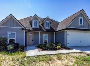 3570 Crestfield Ln, Beaumont, TX 77713